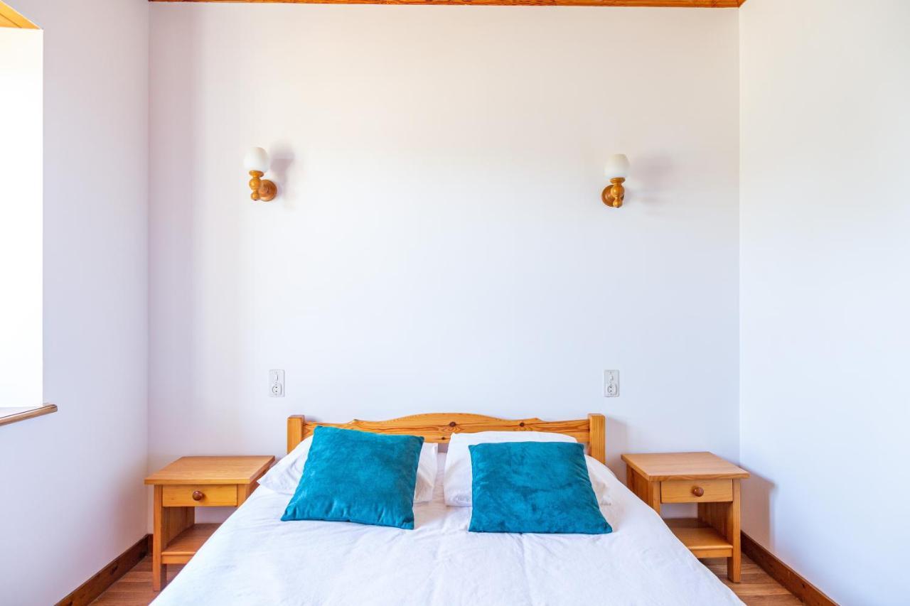 Loustic Villa Plomodiern Bagian luar foto